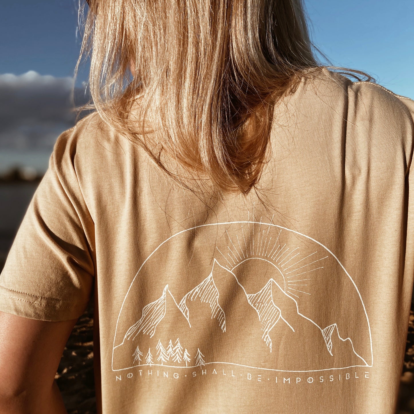 move mountains - girls tee